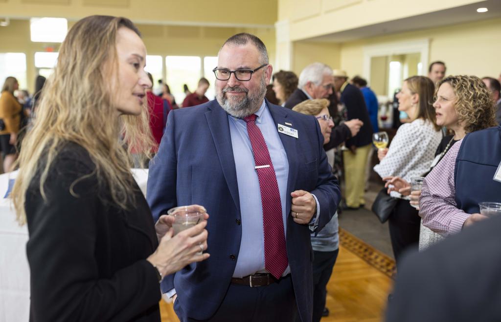 Laura Hooks, General Dynamics Mission Systems, with Tom